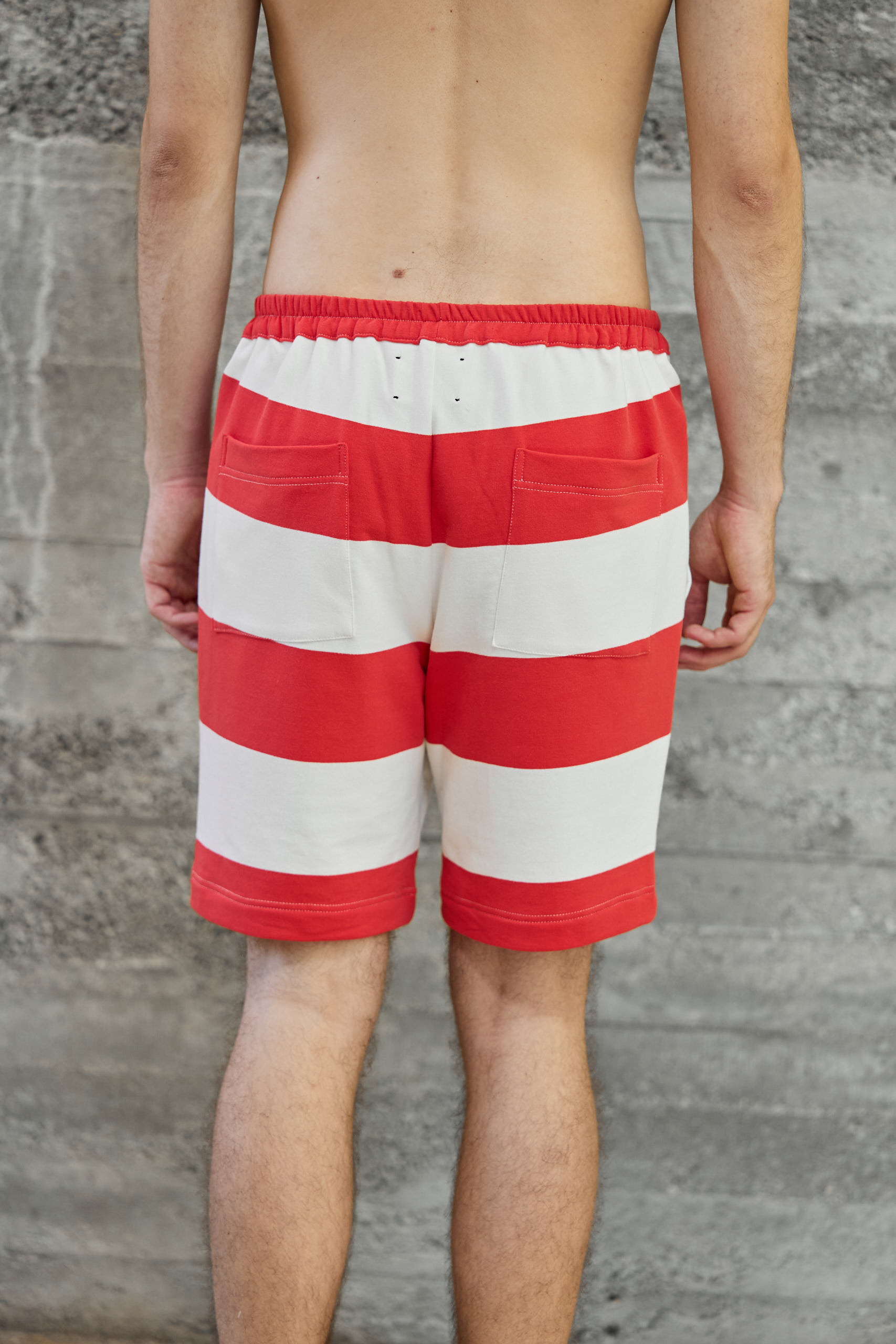 OLIVER short SWEAT ecrue-grenadine 1