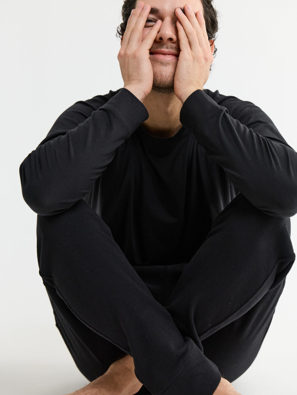 <b>ERIC</b> sweater